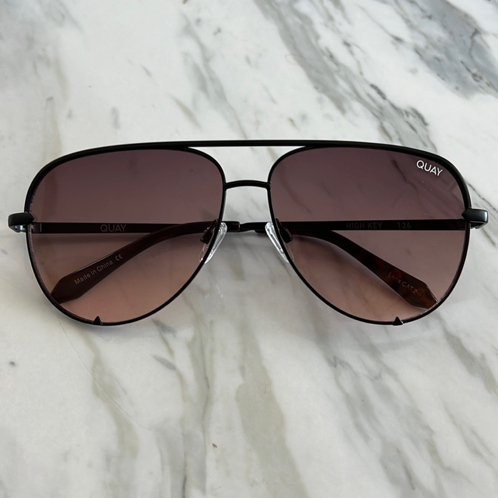 Quay Black/Gray Oversized Aviator Sunglasses